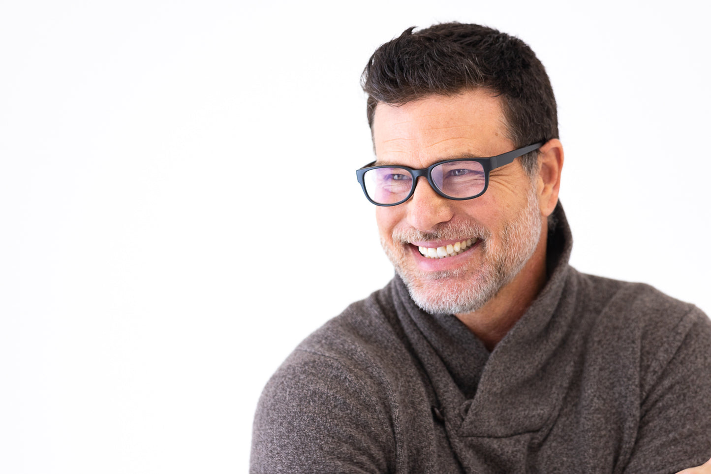 Reed Neck Hanging Reading Glasses
