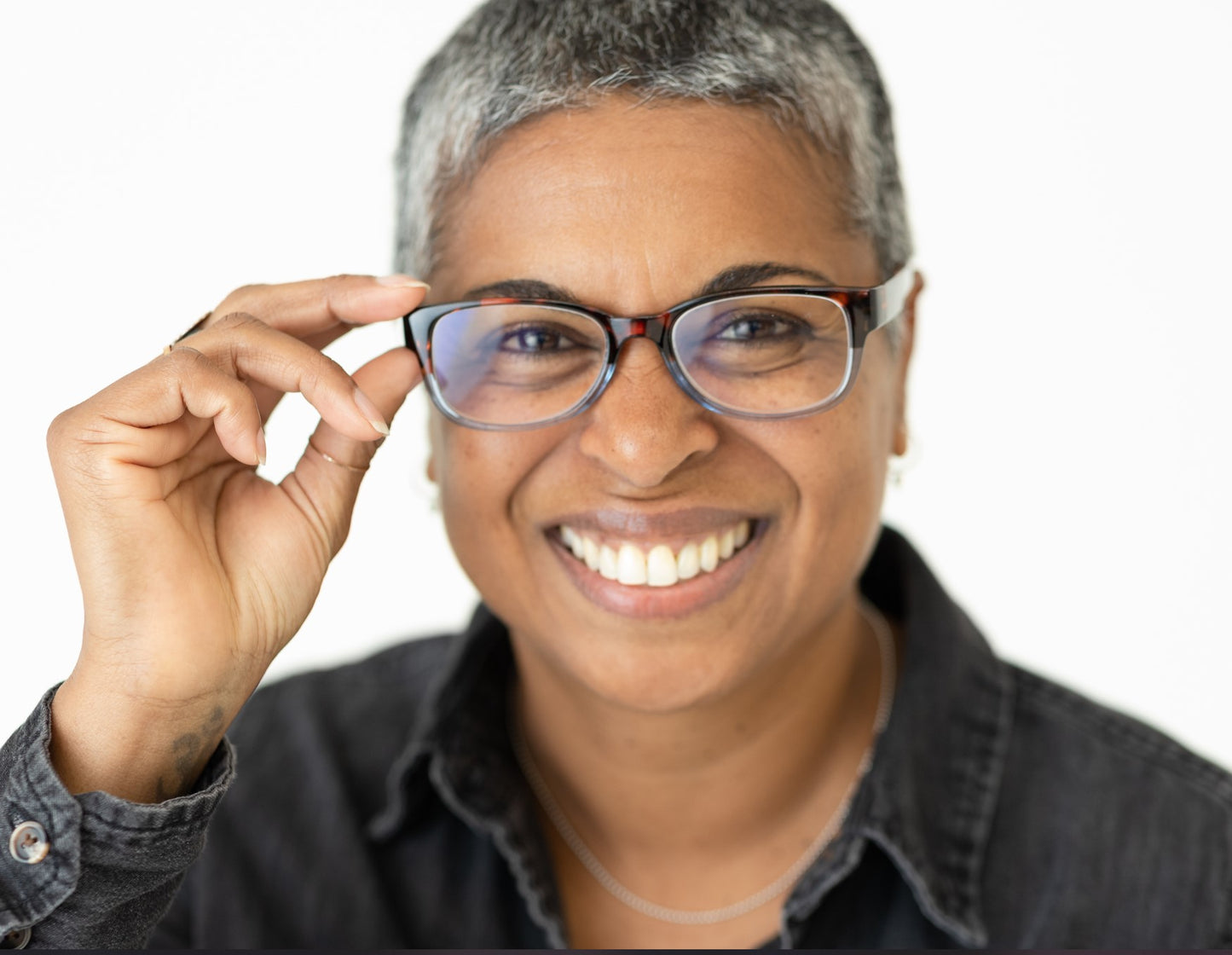 Jordan Neck Hanging Reading Glasses