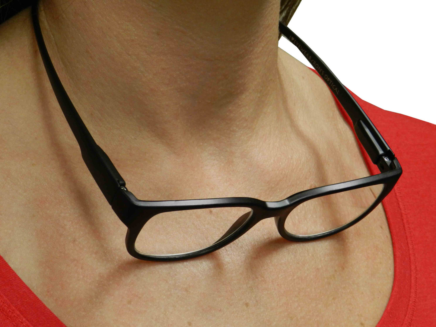 Finley Neck Hanging Reading Sunglasses